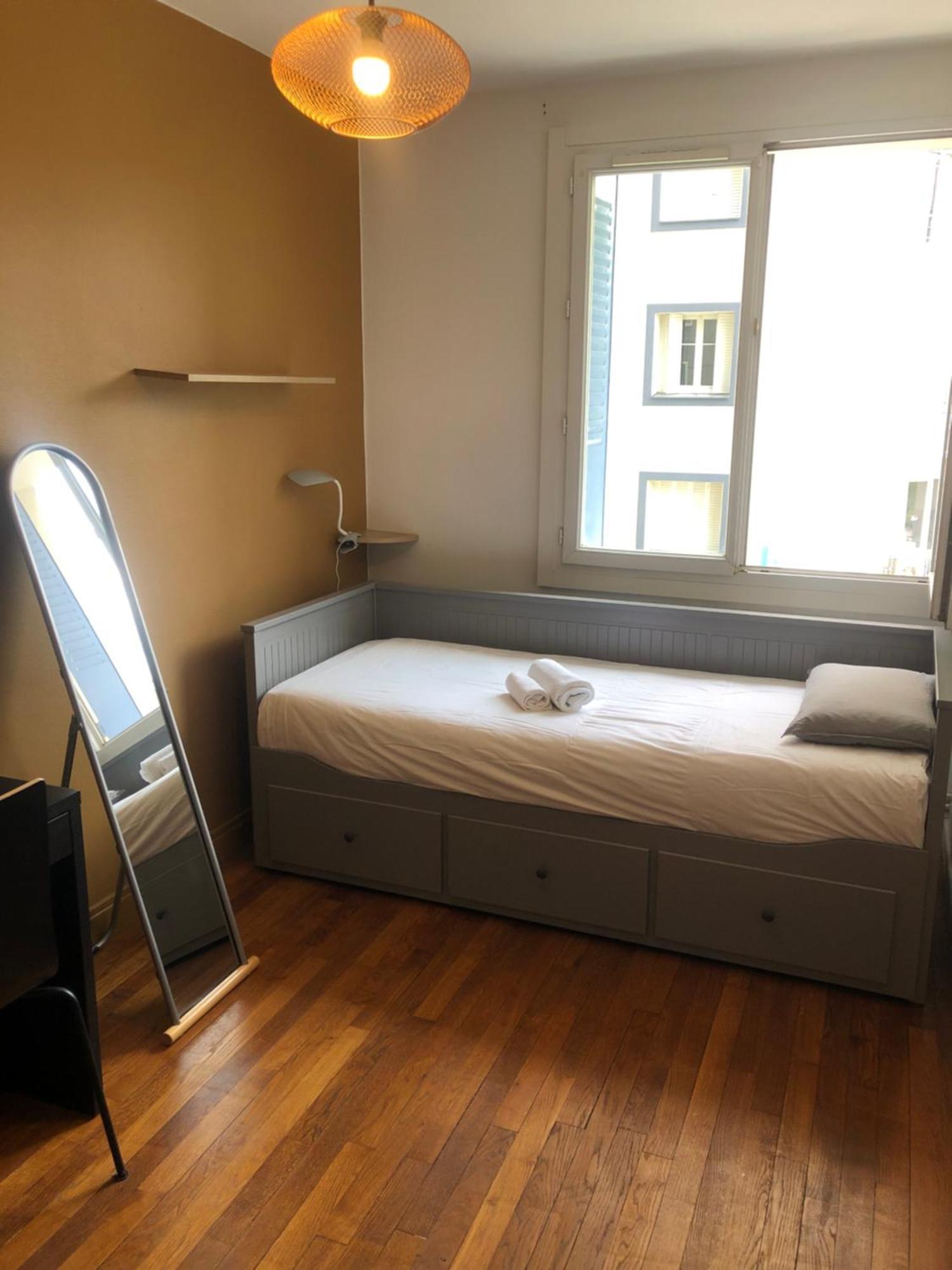 Апартаменты Chambre Meublee Cafe Boulevard Joseph Vallier Гренобль Экстерьер фото